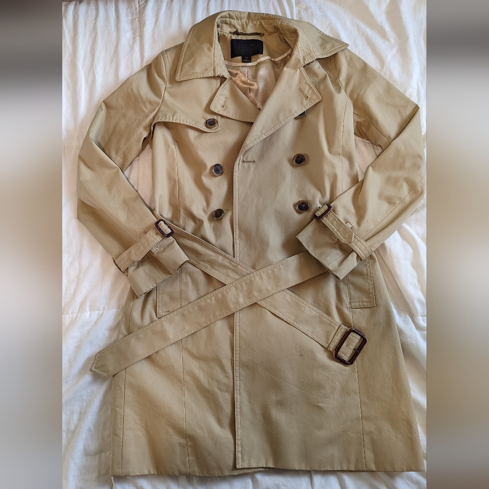 J. Crew camel trench coat. Size 00